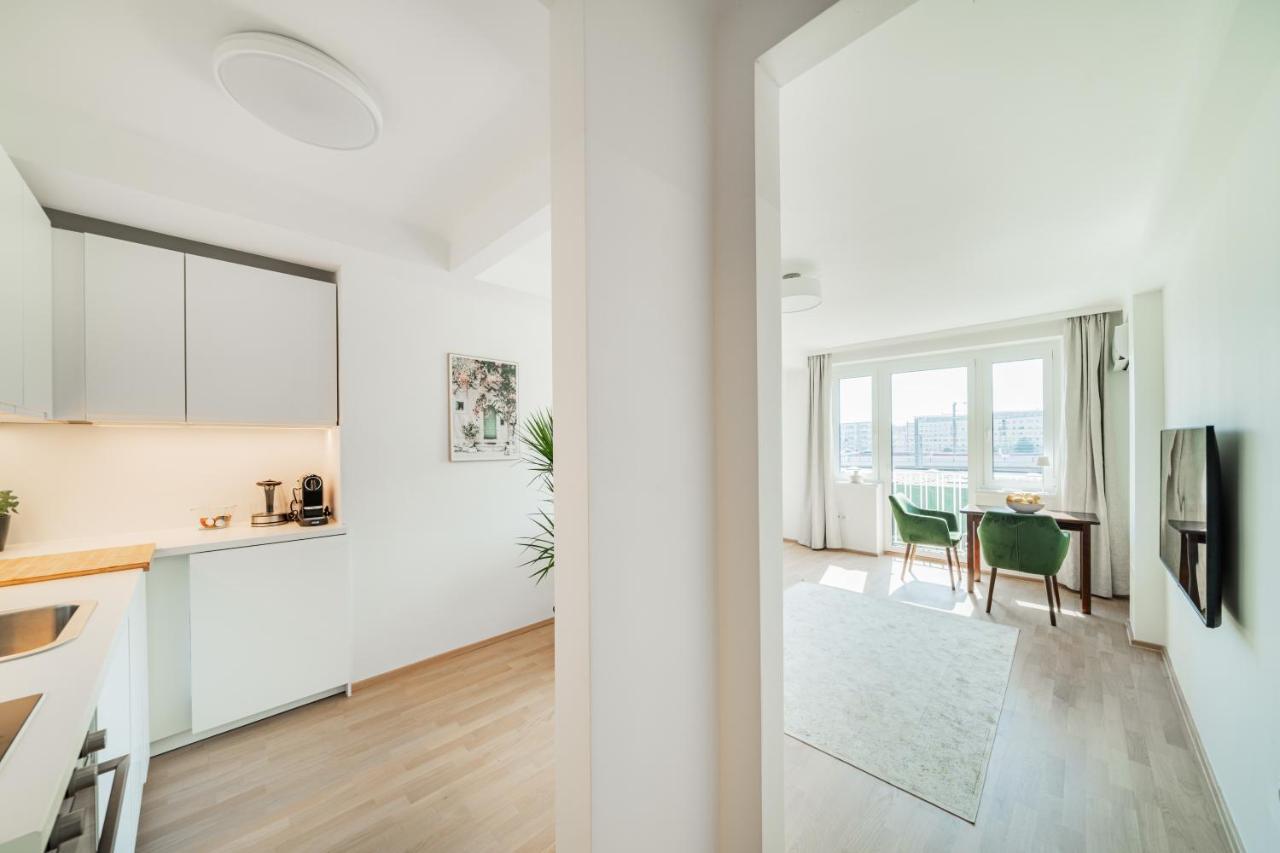 Zentrale 50M² Suite 10 Gehminuten Vom Hauptbahnhof Vienna Esterno foto